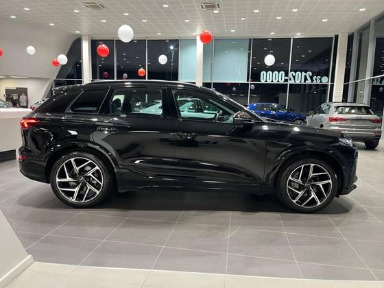 AUDI Q6 E-TRON 100 KW ELÉTRICO PERFORMANCE BLACK QUATTRO